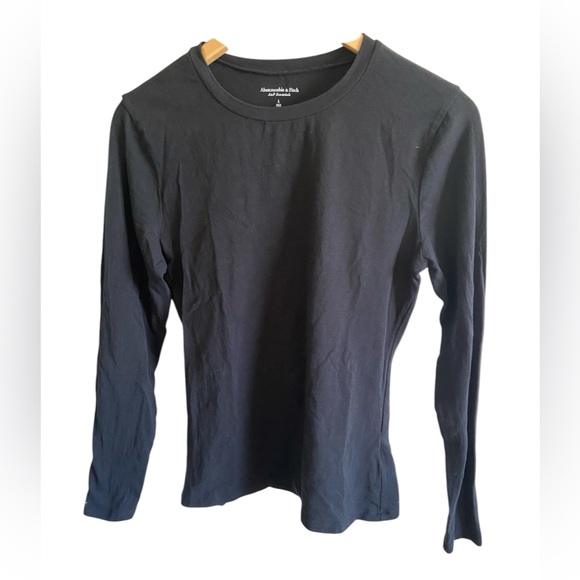 Abercrombie & Fitch A&F Essentials Youth Tight Black Long Sleeve Shirt Large - Picture 2 of 8